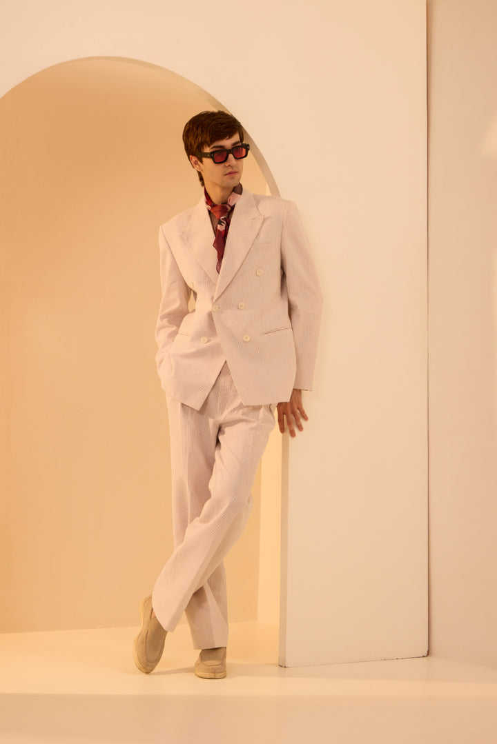 White mischief suit men