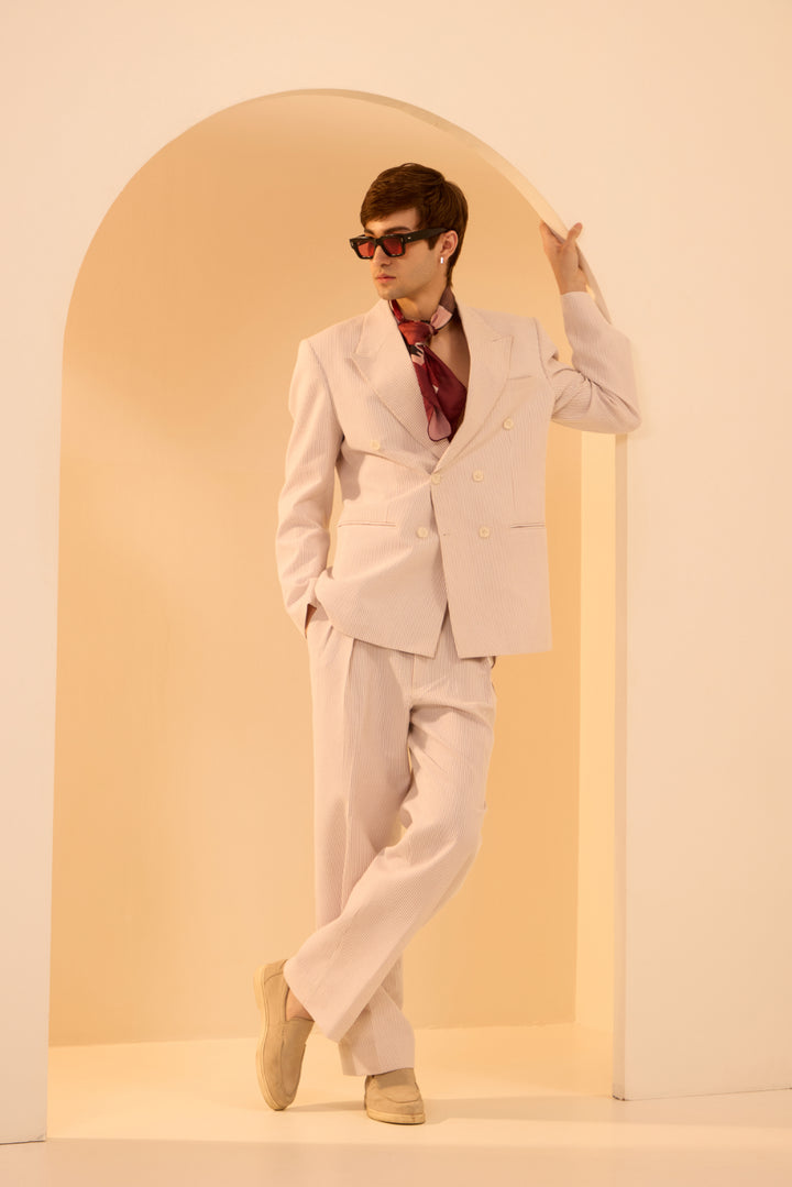 White mischief suit men